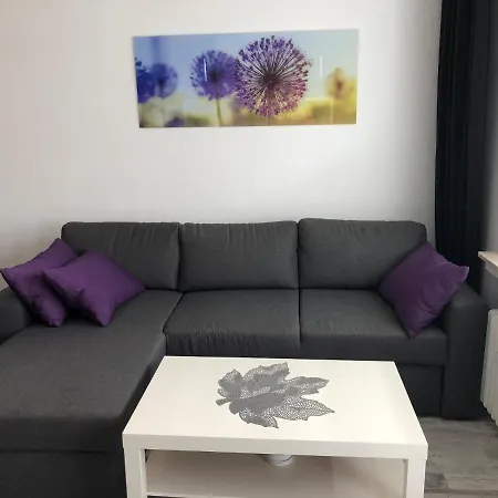 Anna-eva Apartment *